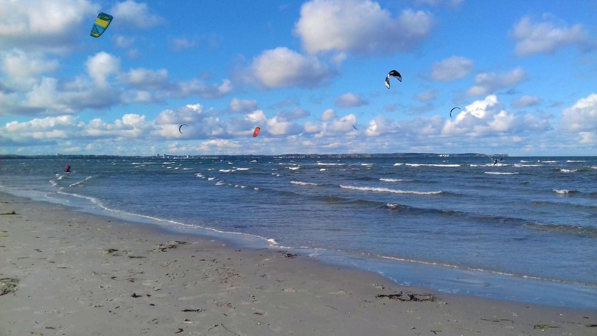 Ferienwohnung-Ostseestrand-In-Stein-Bei-Laboe 施泰因 外观 照片